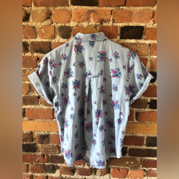 Mom shirt | M | Vintage | Made in USA - Picture 3 of 3